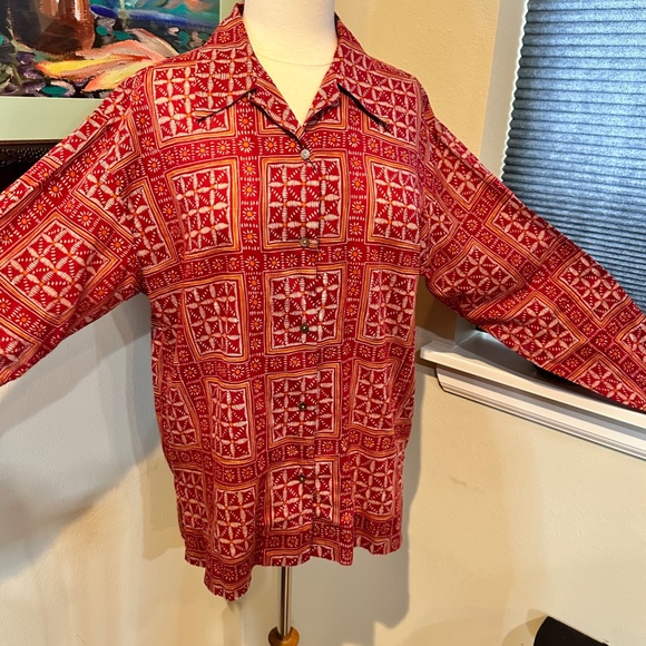 Vtg. 80's GAP Airy Cotton Voile Long Sleeved Red Print Blouse - sz S - Picture 8 of 9
